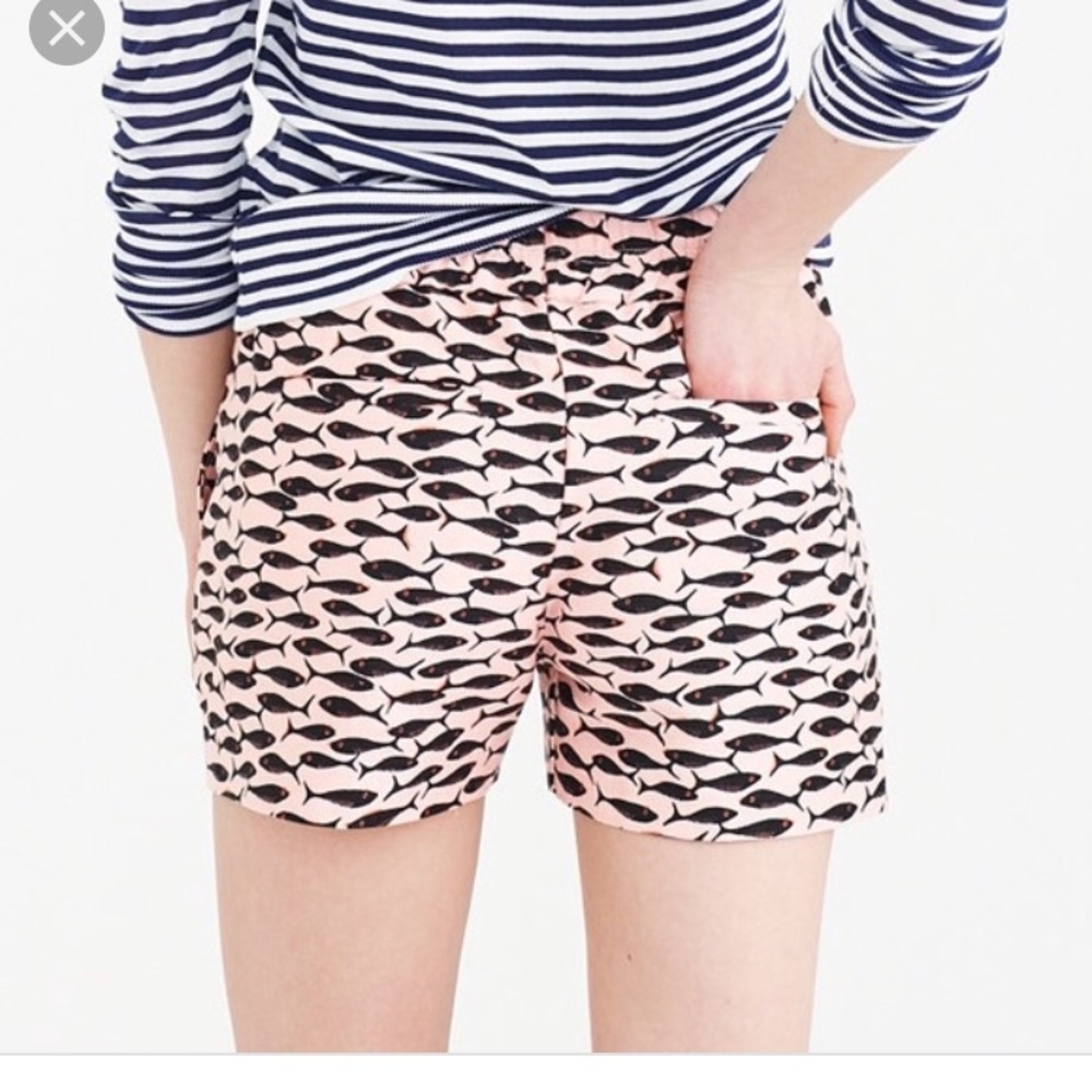 J crew minnow print pull on shorts